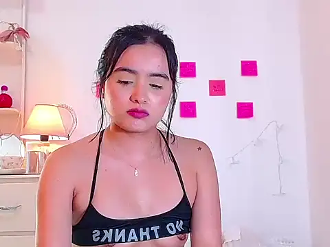 naissha- online show from 02/19/25, 02:44