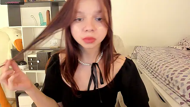 crystal lilith online show from 02/22/25, 04:30