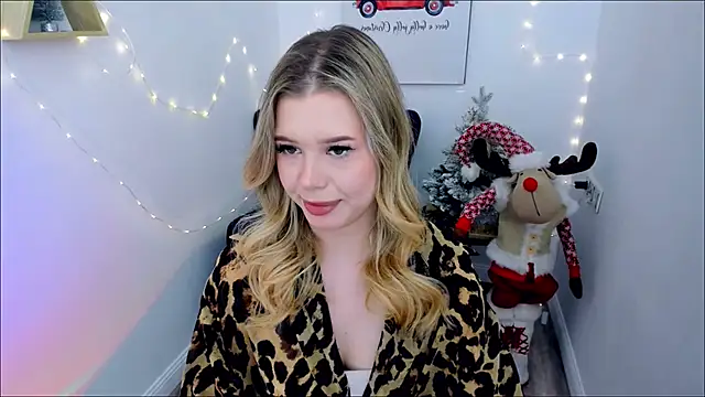 FollowLovee online show from 12/13/25, 07:53