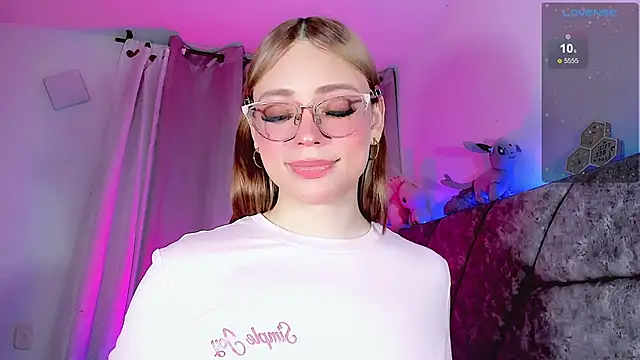 Valentina Alba online show from 02/07/26, 11:41