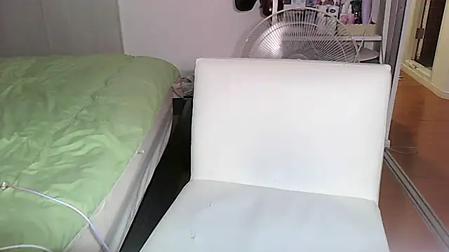 iamMalixxx online show from 10/01/25, 12:55