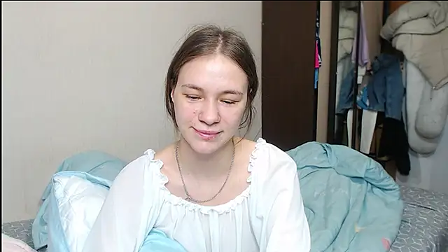 Snapshot of leila_bambi_ chatting on 02/11/25, 06:22 leila bambi  online show from 02/11/25, 06:22