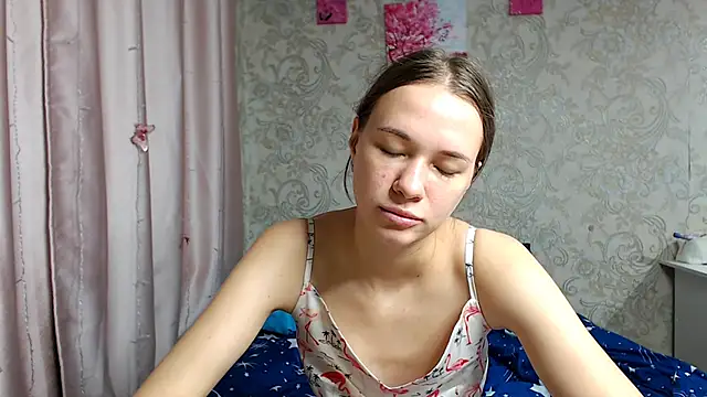 Snapshot of leila_bambi_ chatting on 09/28/25, 05:18 leila bambi  online show from 09/28/25, 05:18