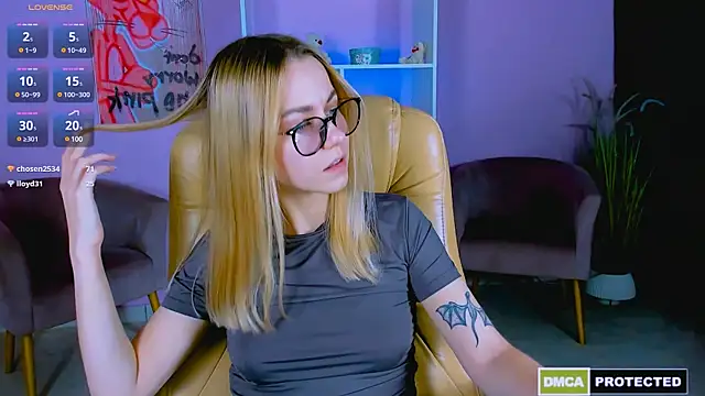 mary mooore online show from 12/08/24, 04:35