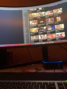 Snapshot of FunBoysex chatting on 01/08/25, 10:59 FunBoysex online show from 01/08/25, 10:59