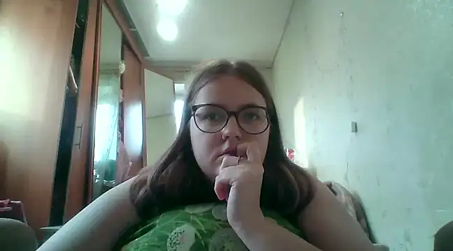 DesireMelissa online show from 02/14/25, 01:08