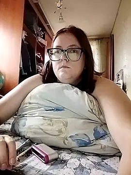 DesireMelissa online show from 10/27/25, 08:51