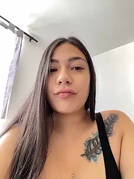 Latina vanessa online show from 03/16/25, 01:49