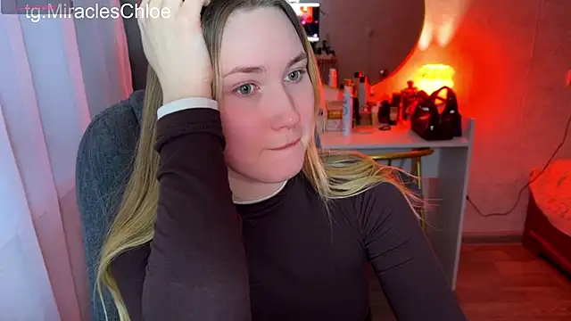 Snapshot of ChloeMillerMeow chatting on 06/01/26, 10:33 ChloeMillerMeow online show from 06/01/26, 10:33