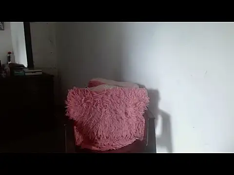 Larry-n-clouds online show from 05/30/26, 09:01