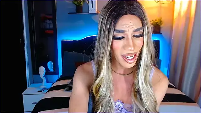 camila hootie online show from 01/24/25, 08:13