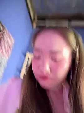 Asianpie  online show from 11/22/25, 01:04