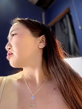 Asianpie  online show from 04/23/26, 12:56