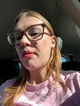 RinaCat online show from 09/27/25, 05:12