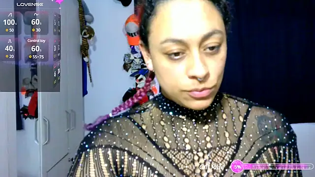 Snapshot of Cata_Blue__ chatting on 02/05/25, 05:20 Cata Blue online show from 02/05/25, 05:20