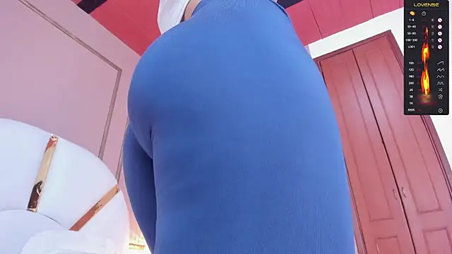 Donnapaul online show from 01/30/25, 02:58