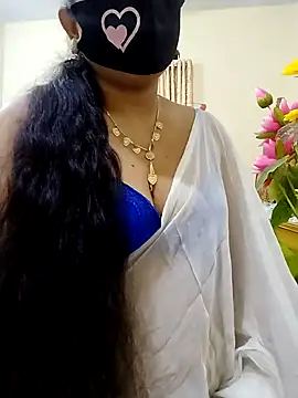 Snapshot of Ameera19 chatting on 02/07/25, 06:24 Ameera19 online show from 02/07/25, 06:24