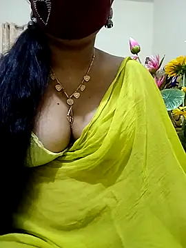 Snapshot of Ameera19 chatting on 02/09/25, 07:19 Ameera19 online show from 02/09/25, 07:19