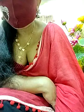 Snapshot of Ameera19 chatting on 02/20/25, 08:17 Ameera19 online show from 02/20/25, 08:17