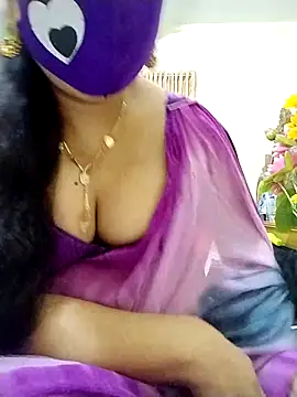 Snapshot of Ameera19 chatting on 03/06/25, 06:48 Ameera19 online show from 03/06/25, 06:48