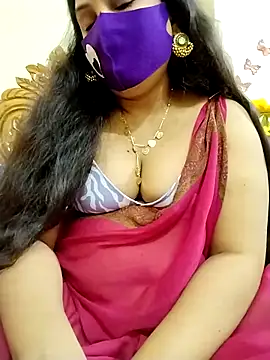 Snapshot of Ameera19 chatting on 03/07/25, 06:13 Ameera19 online show from 03/07/25, 06:13