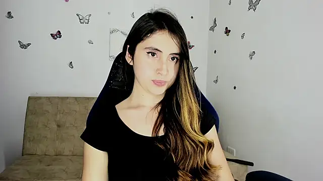 Snapshot of Nicol_Swift_ chatting on 01/11/25, 05:41 Nicol Swift  online show from 01/11/25, 05:41