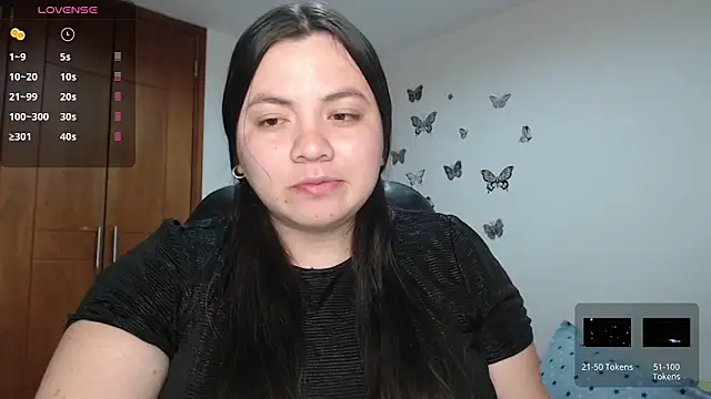 Sarahros1 online show from 10/01/25, 03:23