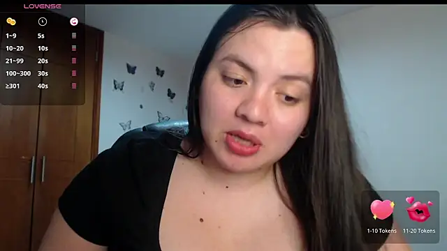 Sarahros1 online show from 10/04/25, 01:36