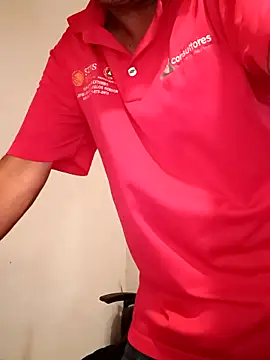 Snapshot of JADR83 chatting on 11/04/25, 06:23 JADR83 online show from 11/04/25, 06:23