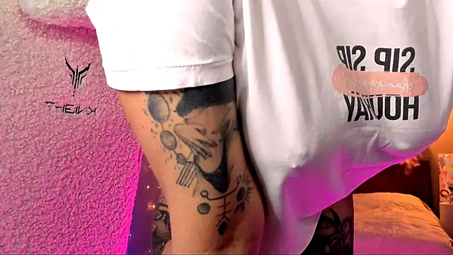 tykioty Miley online show from 01/17/25, 06:23