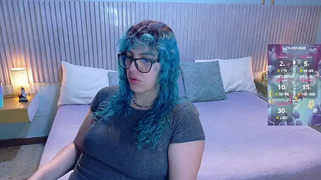 Eli666uwu online show from 04/01/26, 10:27