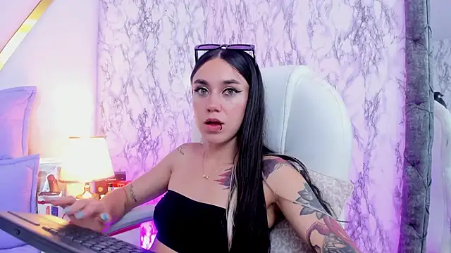 Athziry  online show from 02/07/25, 02:29