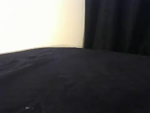 Snapshot of _luna_nyx chatting on 12/05/24, 02:11  luna nyx online show from 12/05/24, 02:11