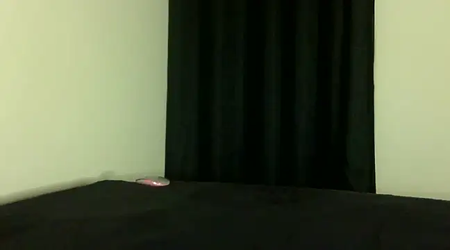 Snapshot of _luna_nyx chatting on 01/26/25, 04:09  luna nyx online show from 01/26/25, 04:09
