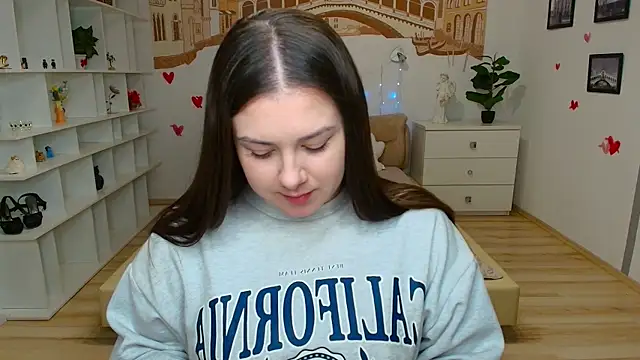 AnettaMilder online show from 04/09/26, 05:40