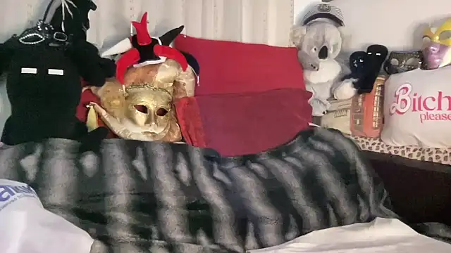 EroticVenetian online show from 11/03/25, 06:47