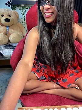 LillyLive online show from 12/01/24, 05:35