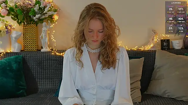 Alexandra Demore online show from 02/22/25, 12:49