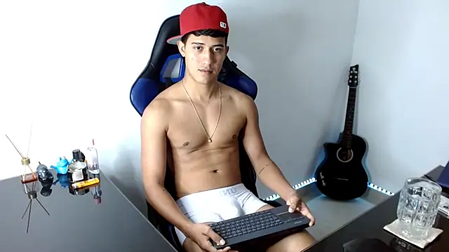 Snapshot of Juan_da01 chatting on 01/14/25, 02:50 Juan da01 online show from 01/14/25, 02:50