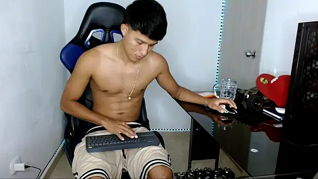 Snapshot of Juan_da01 chatting on 03/14/25, 01:16 Juan da01 online show from 03/14/25, 01:16