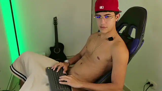 Snapshot of Juan_da01 chatting on 04/23/26, 05:30 Juan da01 online show from 04/23/26, 05:30