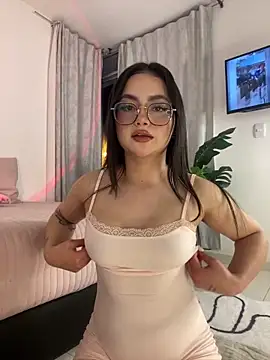 Snapshot of montmariana chatting on 02/27/25, 03:14 montmariana online show from 02/27/25, 03:14