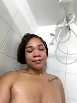 Snapshot of ashley_Tompson1 chatting on 10/20/25, 01:33 ashley Tompson1 online show from 10/20/25, 01:33