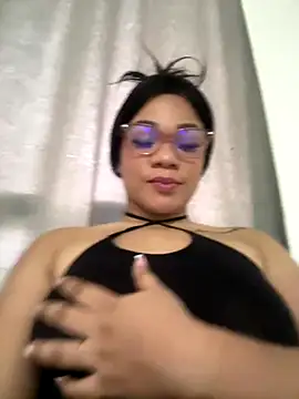 ashley Tompson1 online show from 11/14/25, 12:26