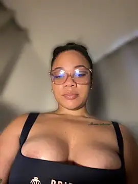 ashley Tompson1 online show from 07/22/26, 11:46