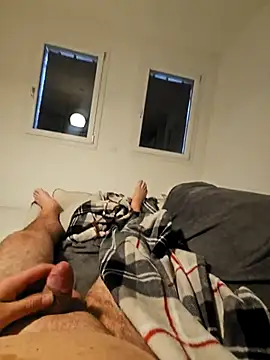 mice34 online show from 02/15/26, 08:13