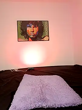 Snapshot of Rouse_A01 chatting on 03/16/25, 12:01 Rouse A01 online show from 03/16/25, 12:01