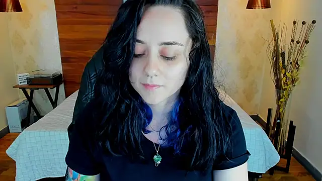 KatherineBond online show from 02/25/25, 12:25