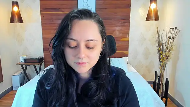 KatherineBond online show from 03/20/25, 07:35