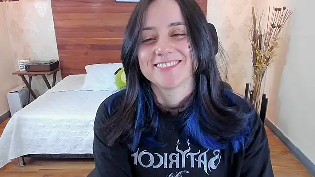 KatherineBond online show from 03/21/25, 07:46